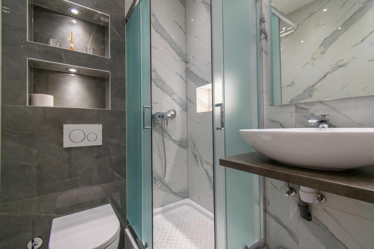 Apartmani Lavanda Centar Makarska Eksteriør billede