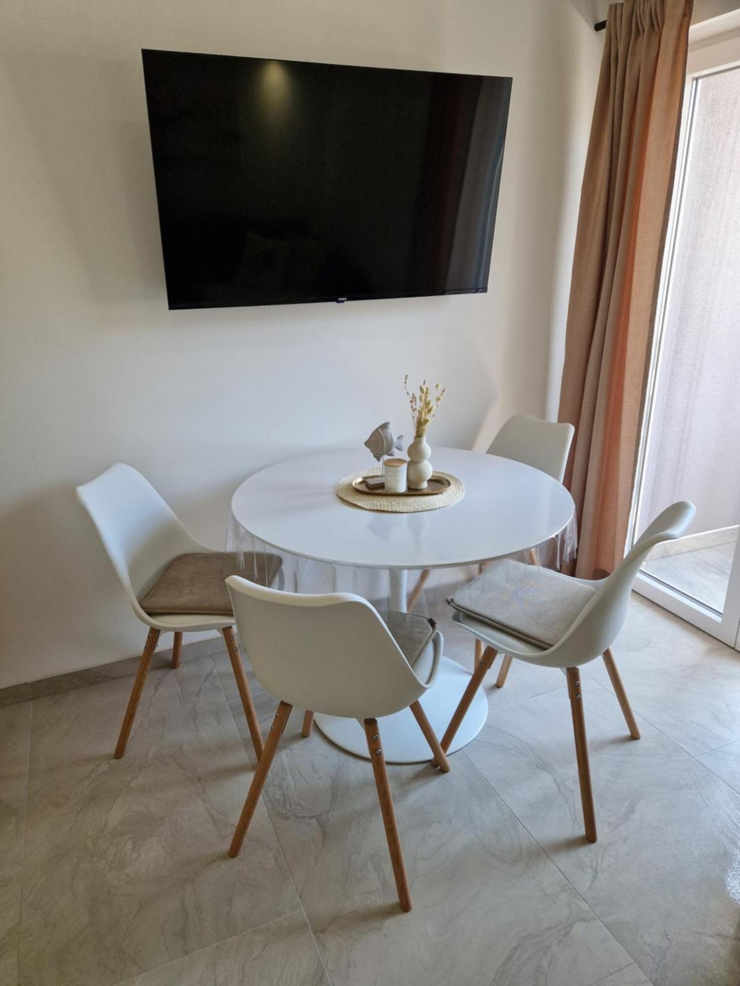 Apartmani Lavanda Centar Makarska Eksteriør billede