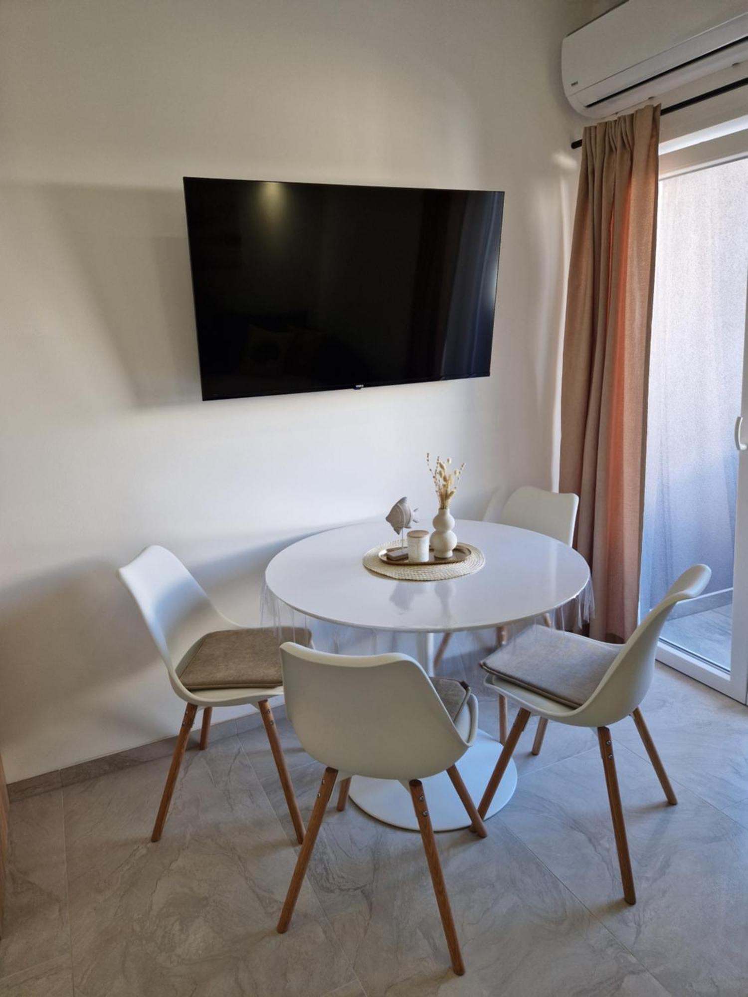 Apartmani Lavanda Centar Makarska Eksteriør billede