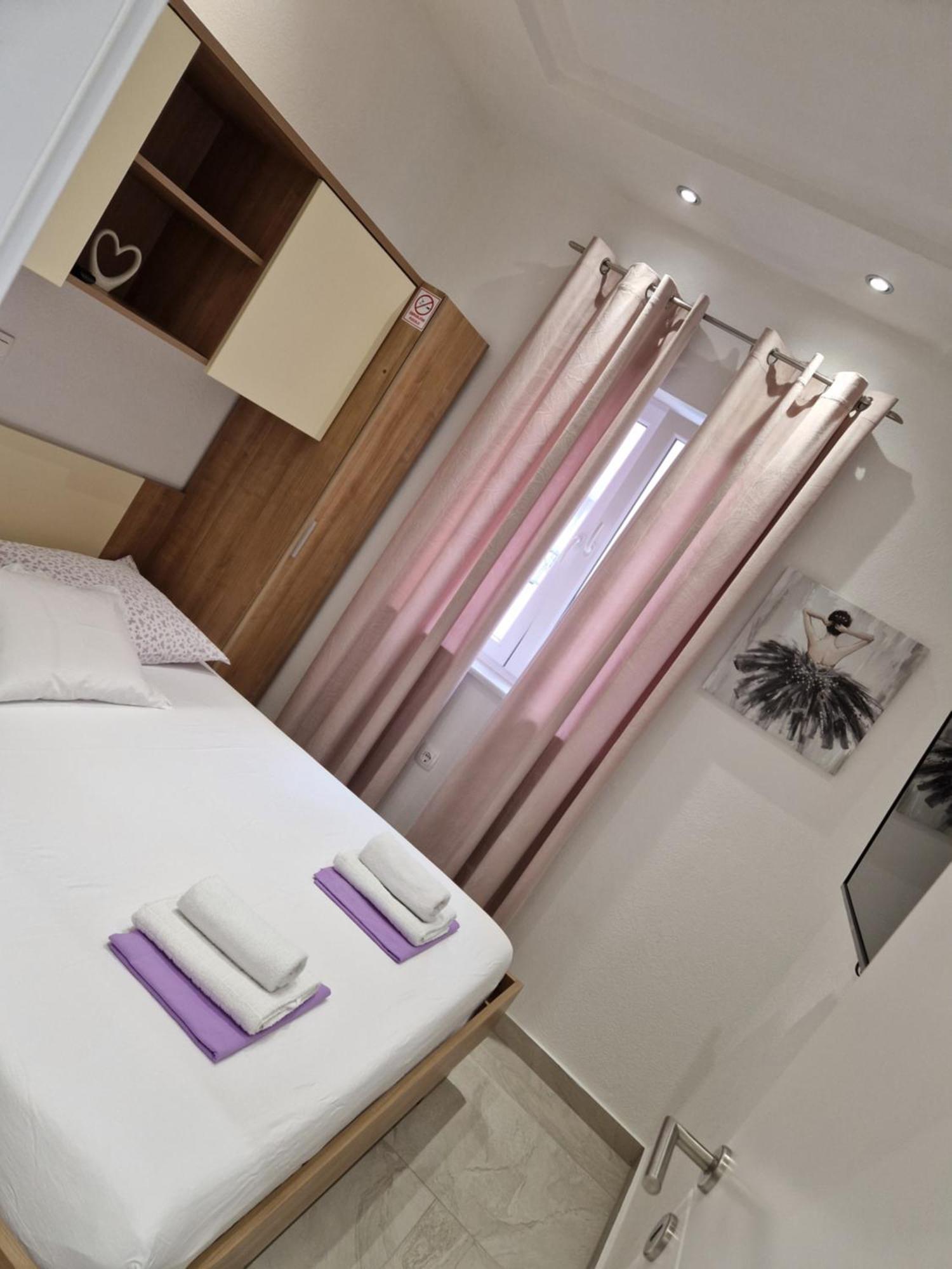 Apartmani Lavanda Centar Makarska Eksteriør billede